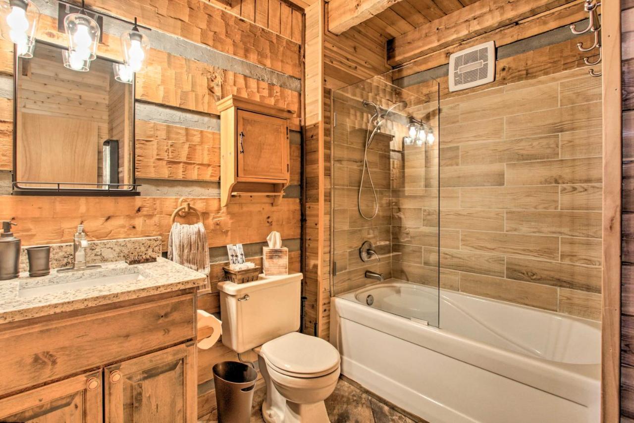 Panoramic-View Gatlinburg Cabin With Private Hot Tub Luaran gambar